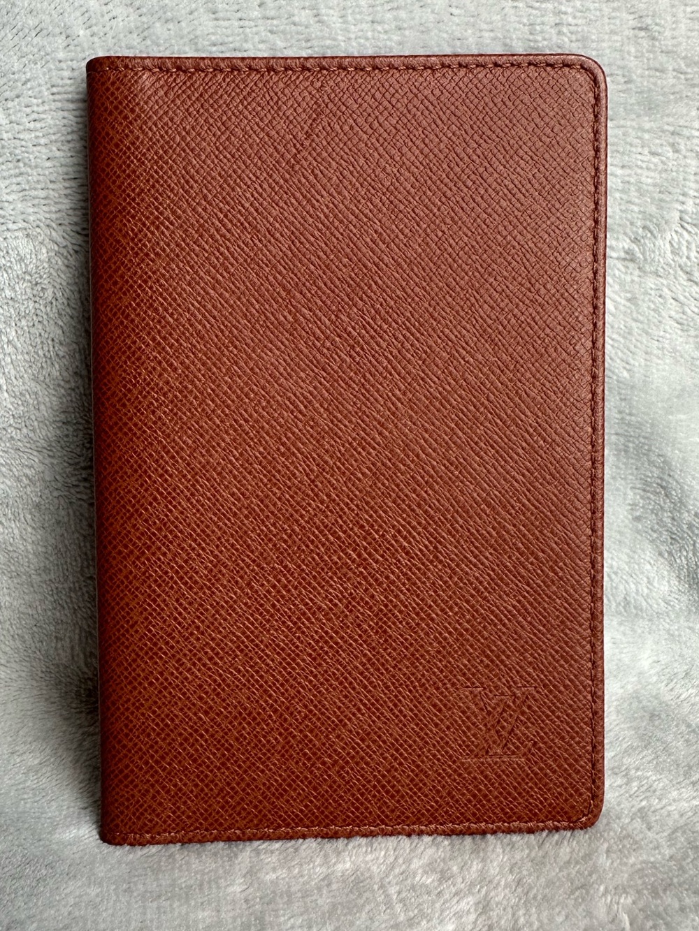 Louis Vuitton Taiga Leather ID/Card Holder – Brown
